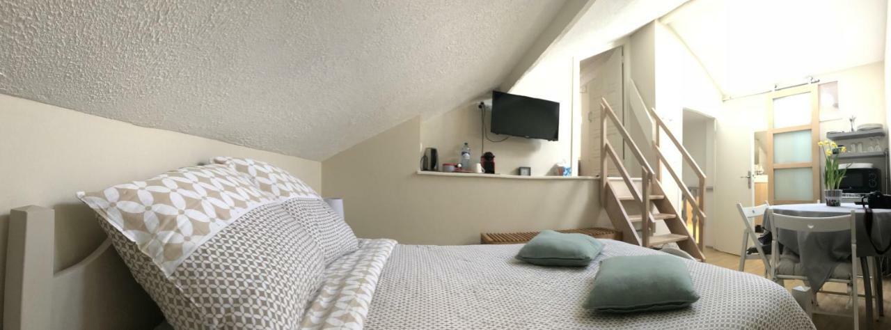 Les Parides Bed and Breakfast Boulogne-sur-Mer Exteriör bild