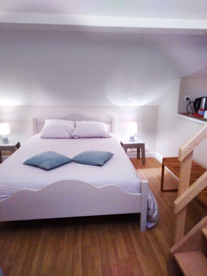 Les Parides Bed and Breakfast Boulogne-sur-Mer Exteriör bild